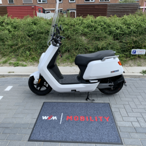 Niu NQi Sport Scooter 45km Wit